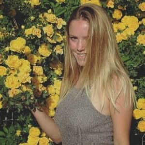 Meet your Posher, Joann